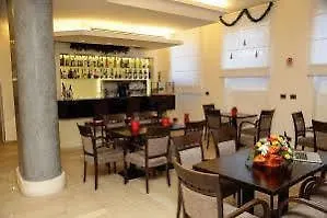 Esh Hotell 4*